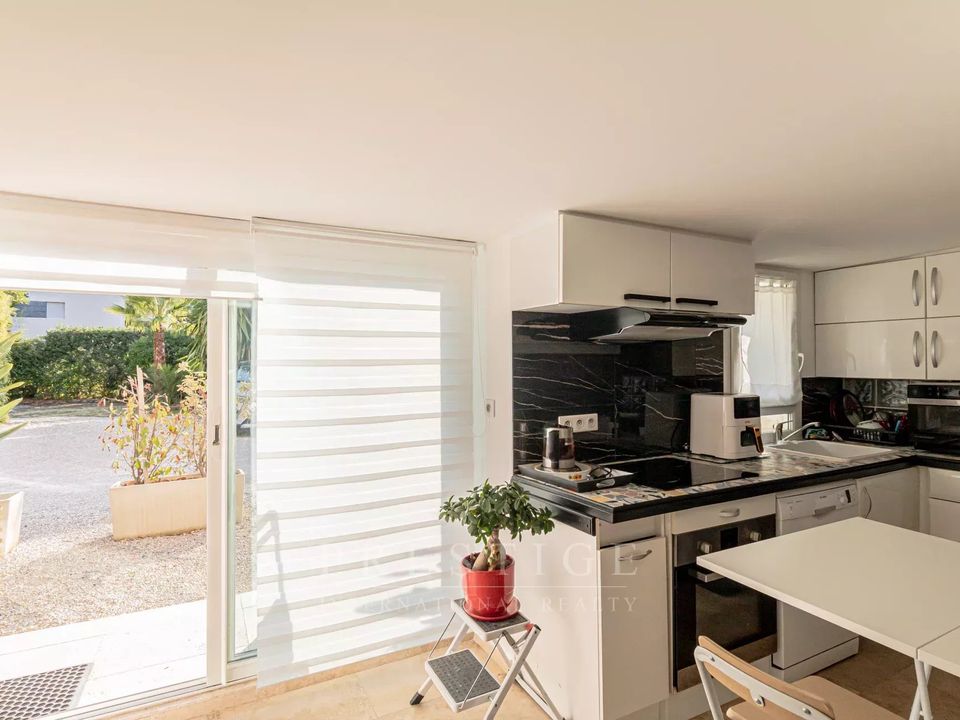 Lejlighed i Juan-les-Pins, Alpes-Maritimes - foto 2