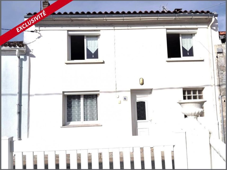 Villa i Saintes, Charente-Maritime - foto 1