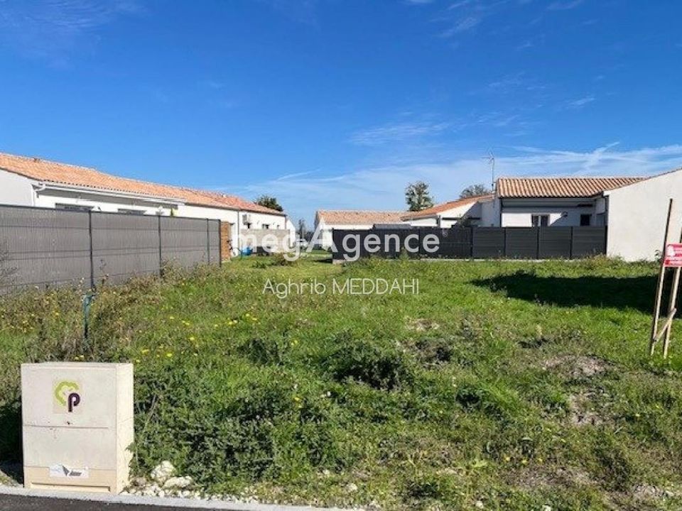 Helårsgrund i Semussac, Charente-Maritime - foto 1