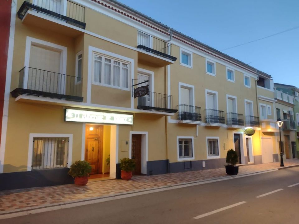 Erhvervsejendom i Jalance, Valencia - foto 1