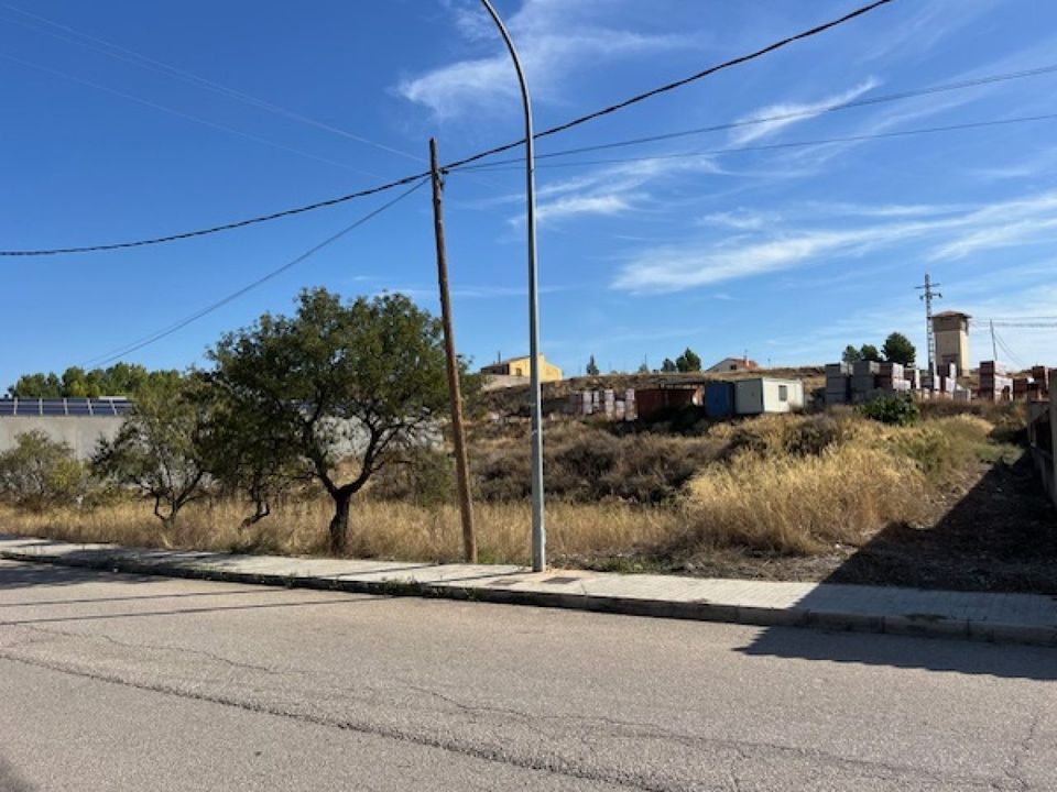 Helårsgrund i Ayora, Valencia - foto 4