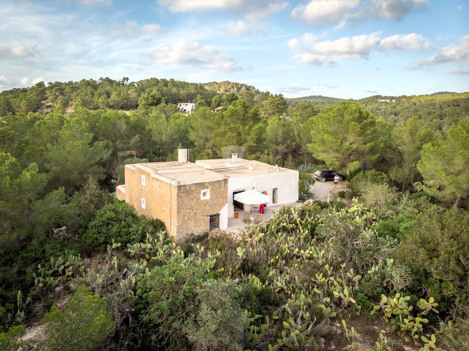 Landejendom i Cala Salada, Ibiza - foto 1