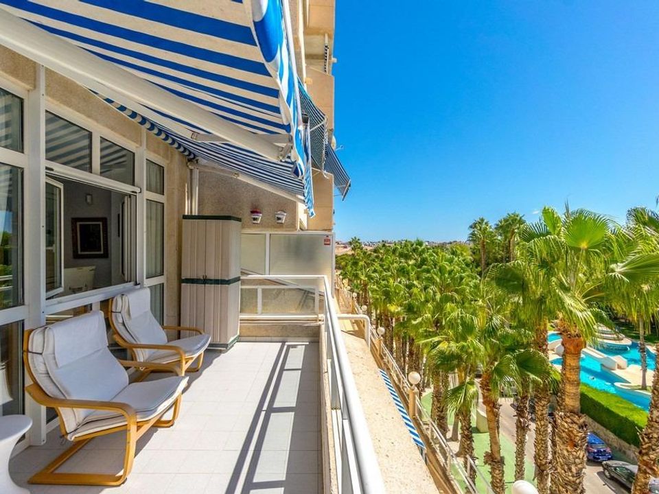 Lejlighed i Cabo Roig, Alicante - foto 1