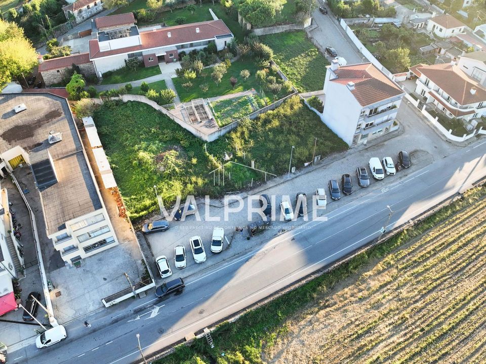 Helårsgrund i Trofa, Porto - foto 2