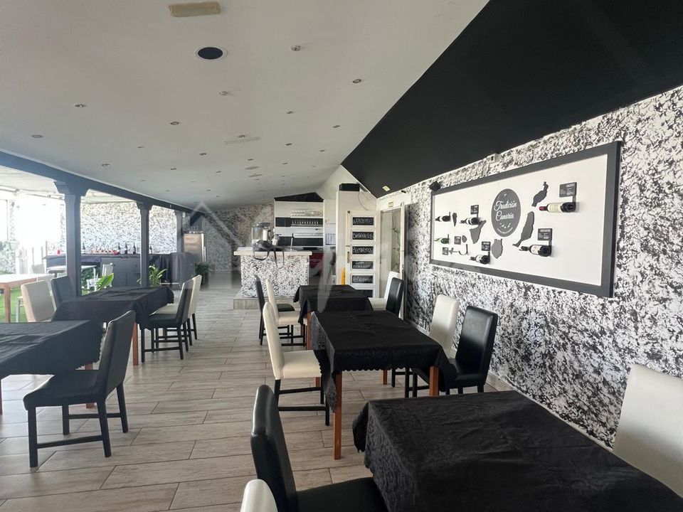 Erhvervsejendom i Costa Del Silencio, Tenerife - foto 1