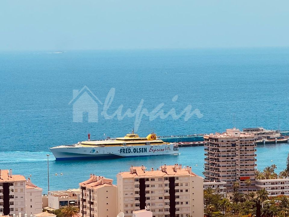 Lejlighed i Playa De Los Cristianos, Tenerife - foto 1