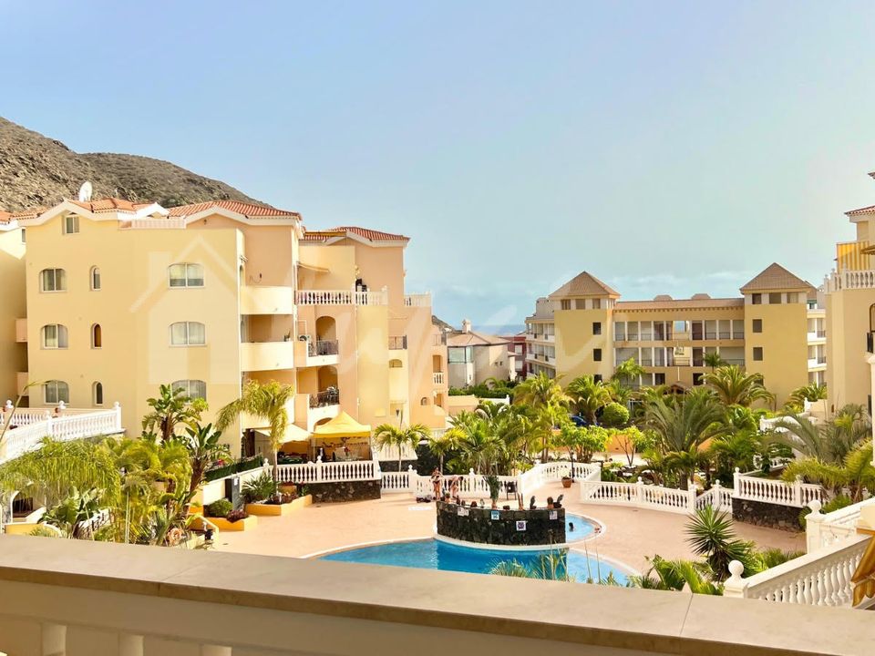 Lejlighed i Playa De Los Cristianos, Tenerife - foto 1