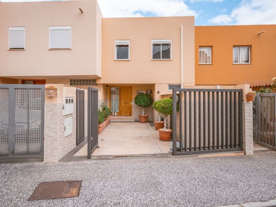 Byhus i Adeje, Tenerife - foto 1