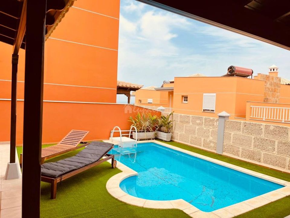 Villa i Playa De Los Cristianos, Tenerife - foto 1