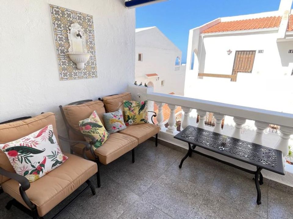 Lejlighed i Playa De Los Cristianos, Tenerife - foto 1