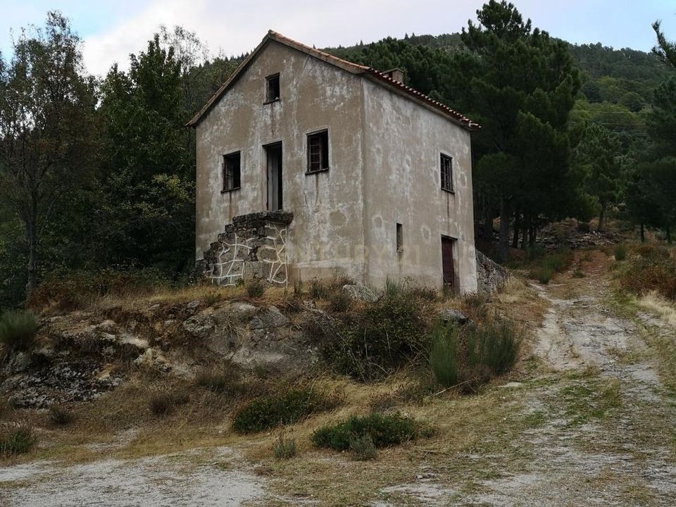 Helårsgrund i Manteigas, Guarda - foto 3