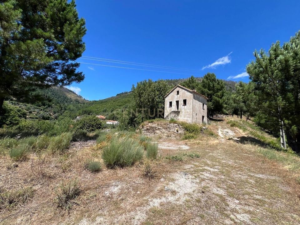 Helårsgrund i Manteigas, Guarda - foto 4