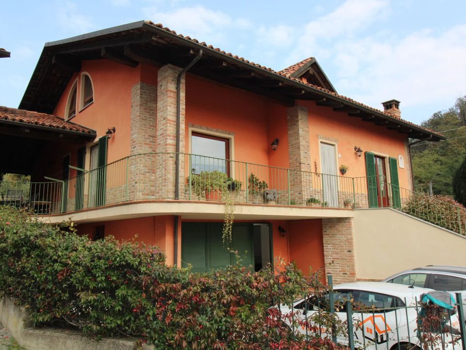 Villa i Baldissero d'Alba, Cuneo - foto 1
