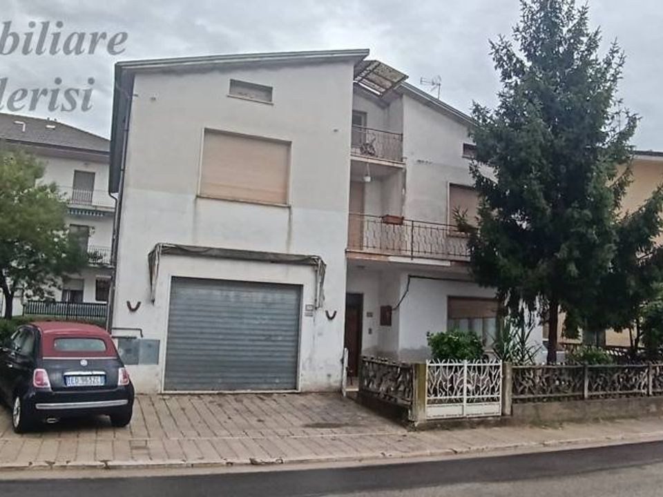 Villa i Corropoli, Teramo - foto 1