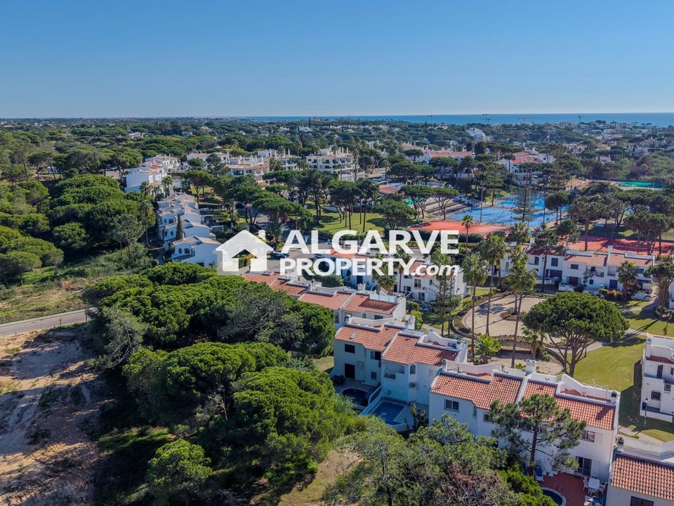 Villa i Almancil, Faro - foto 1