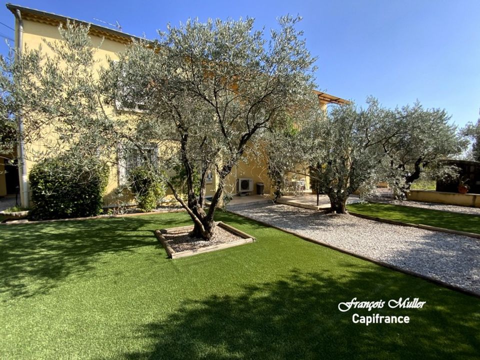 Apartamento en Manosque, Alpes-de-Haute-Provence - foto 3