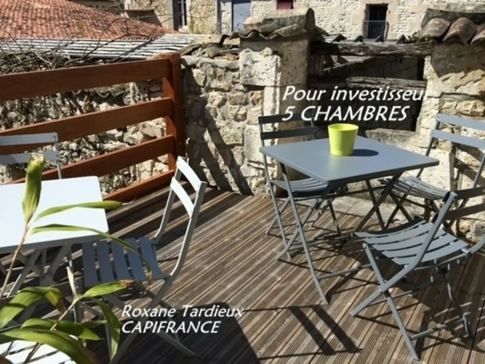 Villa i Ruelle-sur-Touvre, Charente - foto 1