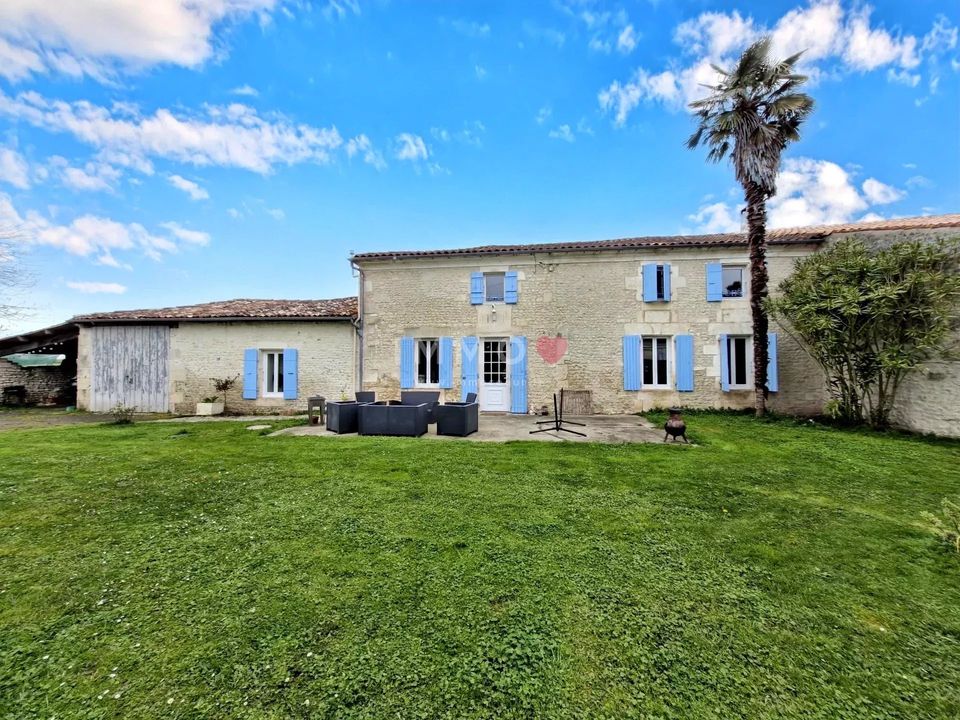 Villa i Neuillac, Charente-Maritime - foto 1