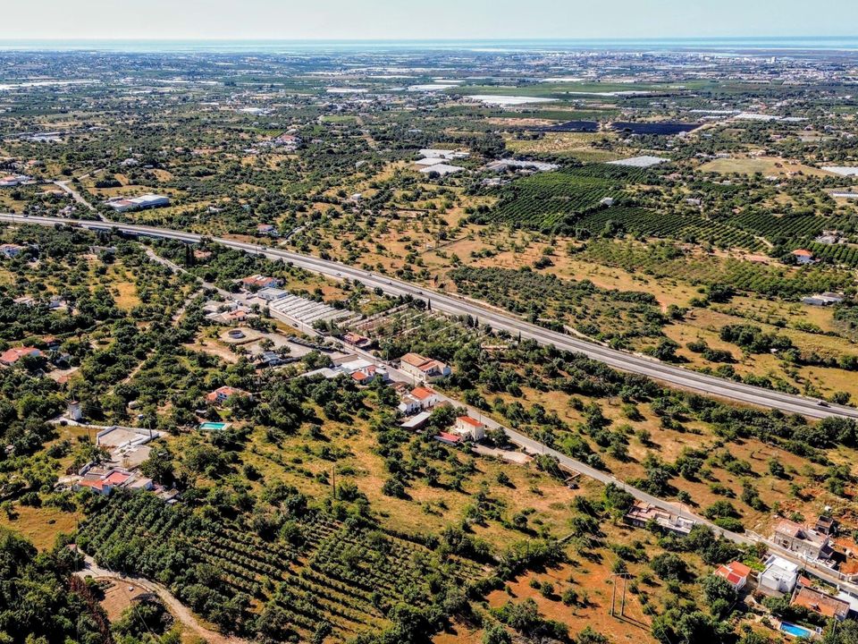 Helårsgrund i Santa Barbara de Nexe, Faro - foto 2