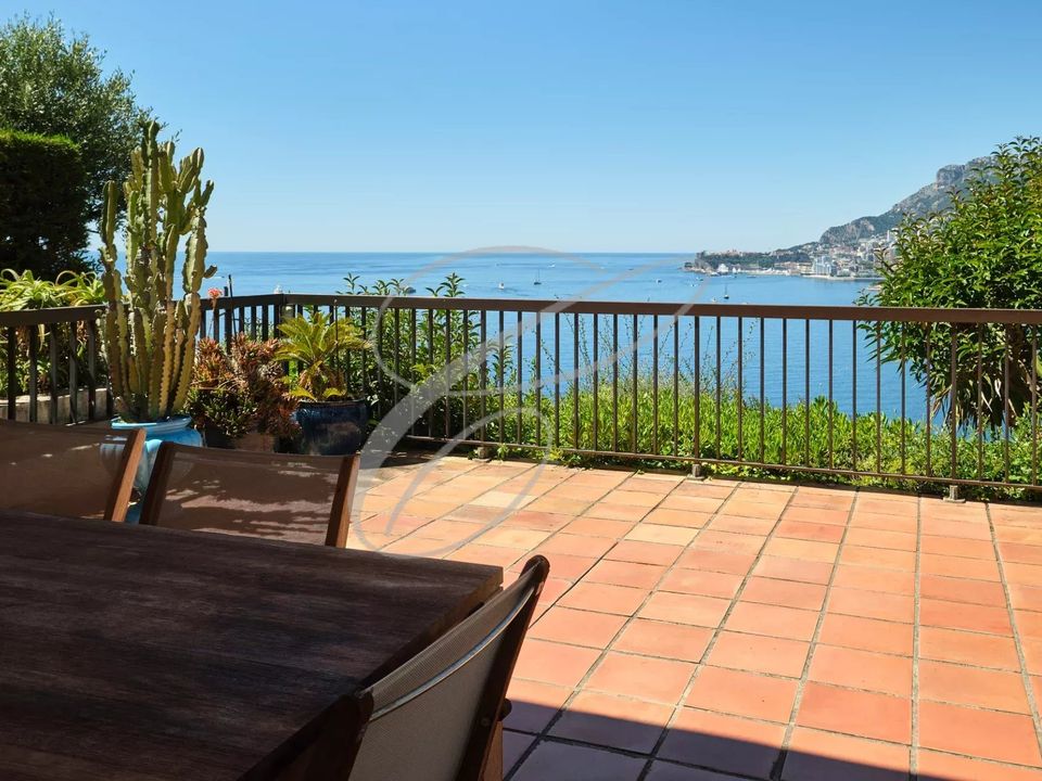 Lejlighed i Roquebrune-Cap-Martin, Alpes-Maritimes - foto 1