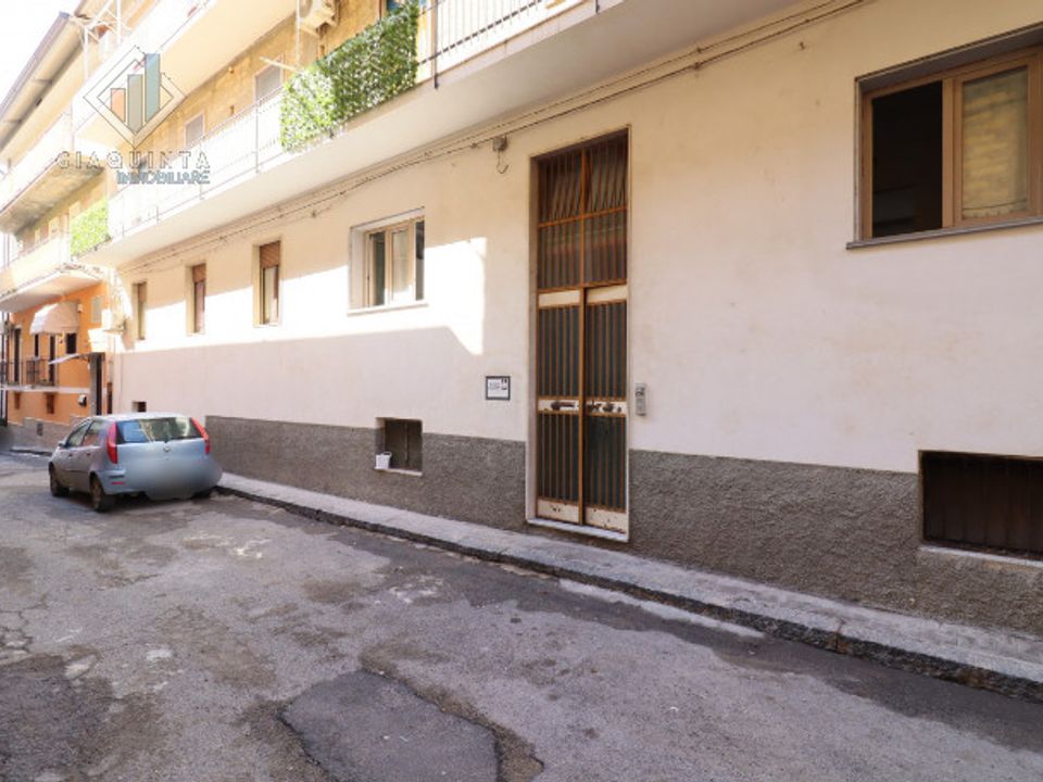 Lejlighed i Palagonia, Catania - foto 2