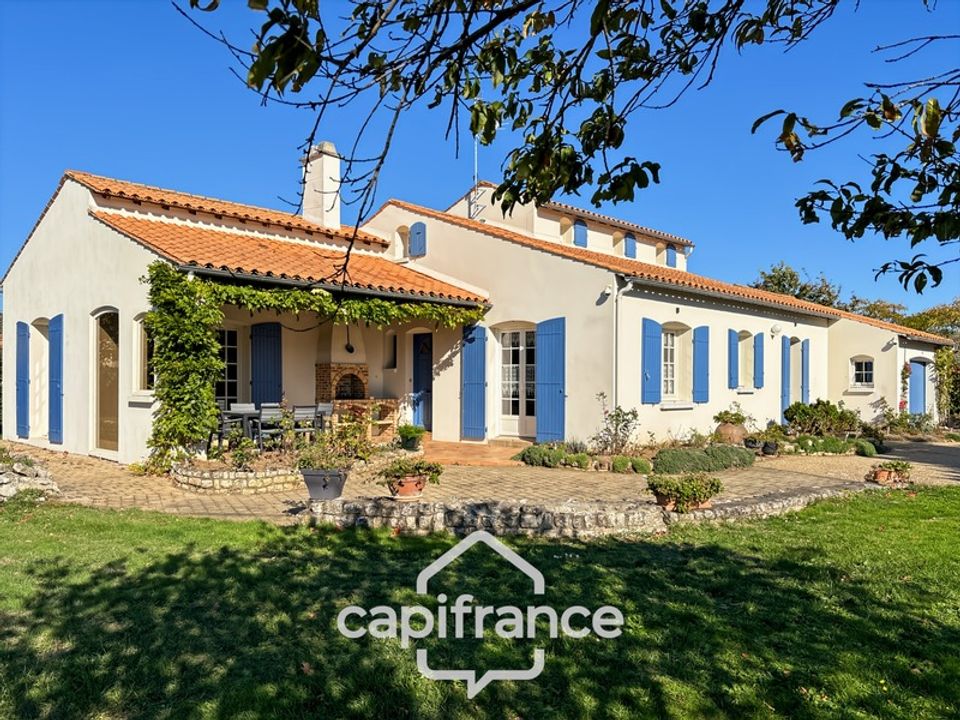 Villa i Fontaines, Vendee - foto 1