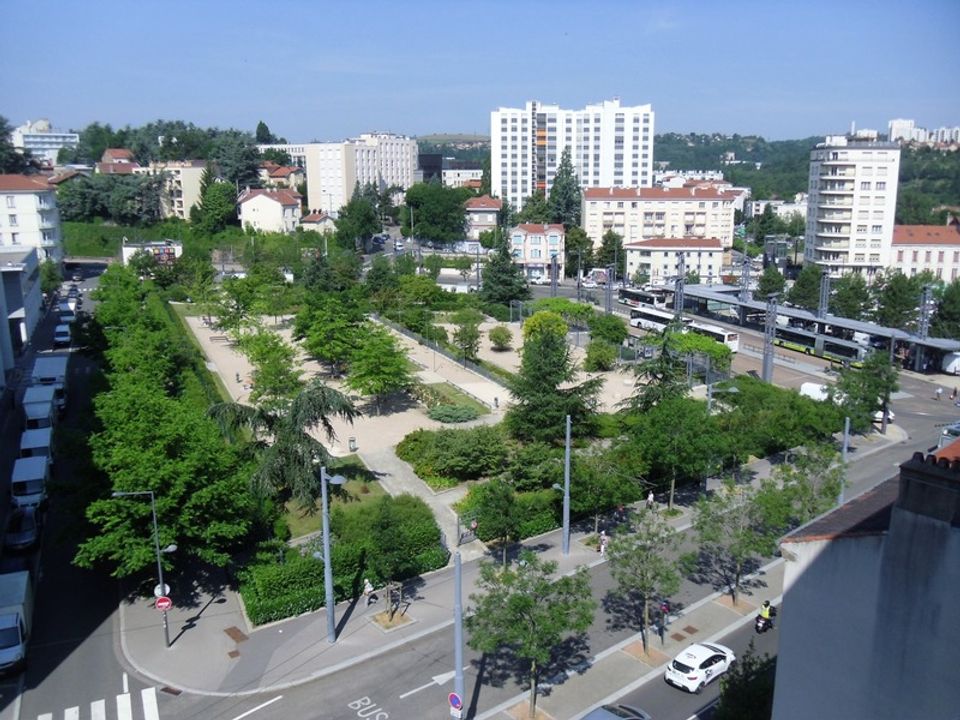 Lejlighed i Saint-Etienne, Loire - foto 1