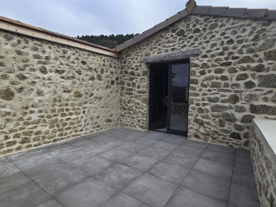 Villa a Saint-Maurice-En-Chalencon, Ardeche - foto 1