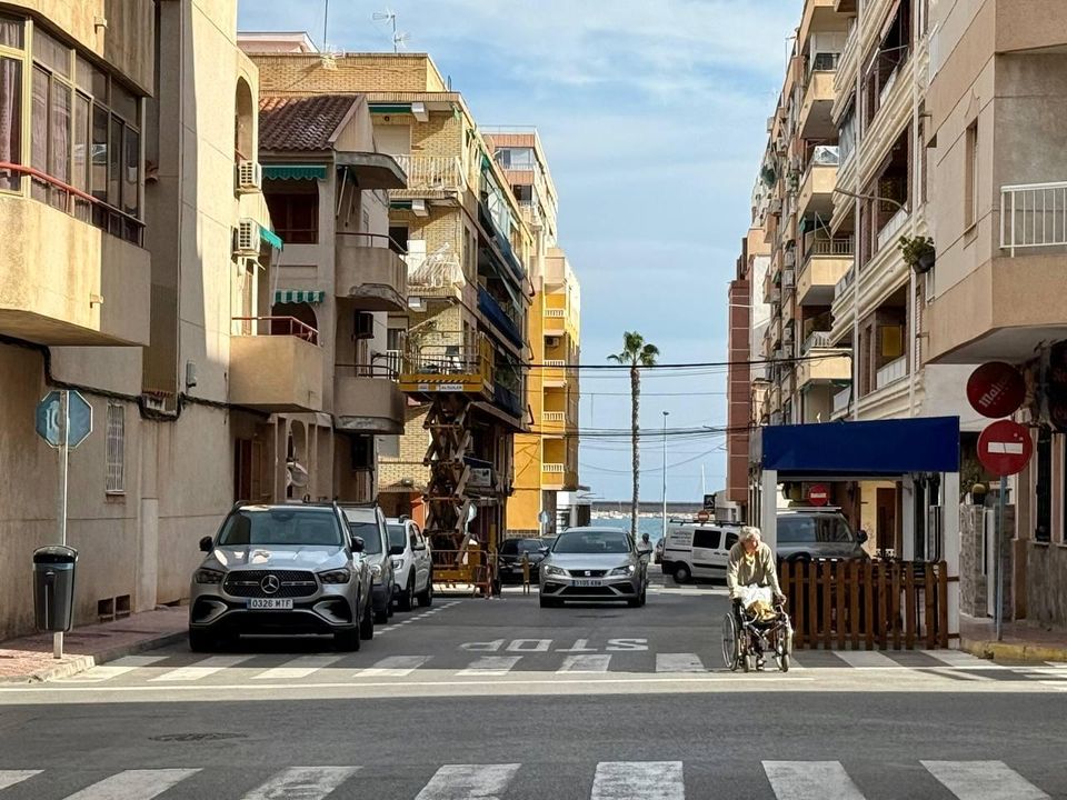 Lejlighed i Torrevieja, Alicante - foto 2