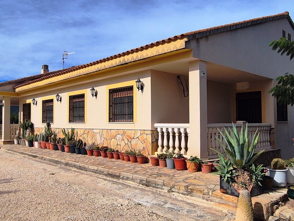 Villa i L'Alqueria D'asnar, Alicante - bilde 1