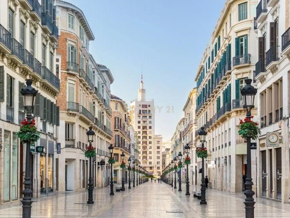Helårsgrund i Malaga city, Malaga - foto 2