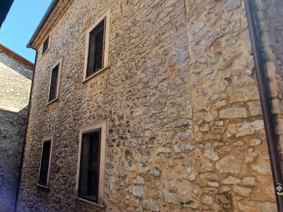 Erhvervsejendom i Amaseno, Frosinone - foto 4
