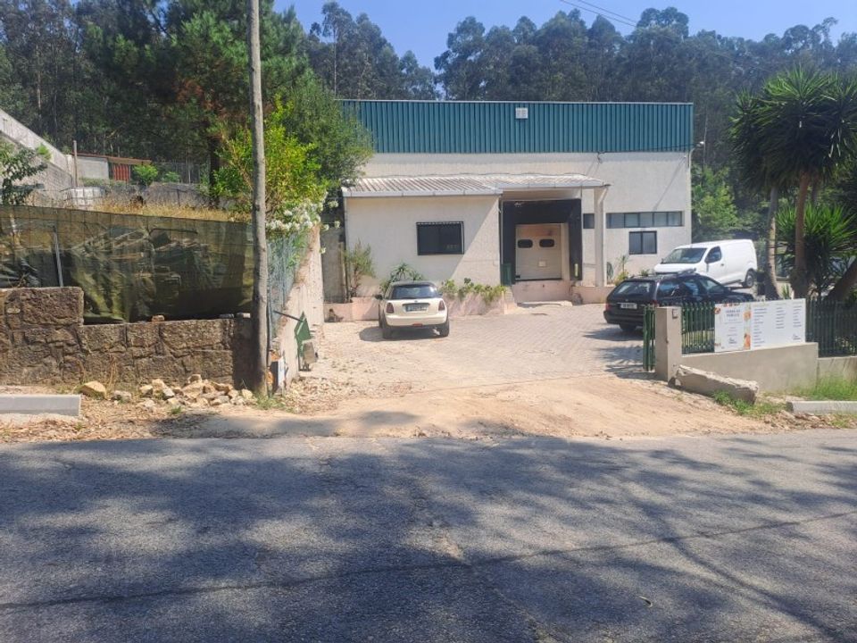 Erhvervsejendom i Oliveira de Azemeis, Aveiro - foto 2