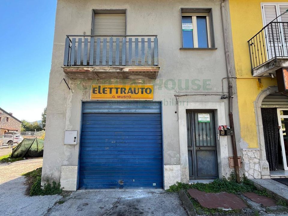Lejlighed i Avellino city, Avellino - foto 2