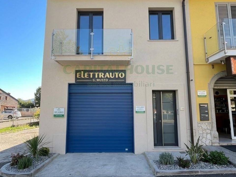 Lejlighed i Avellino city, Avellino - foto 1
