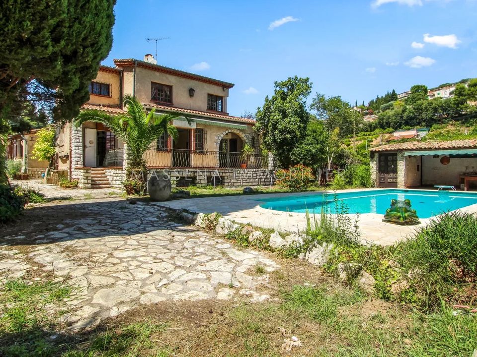 Villa i Cagnes-sur-Mer, Alpes-Maritimes - foto 1