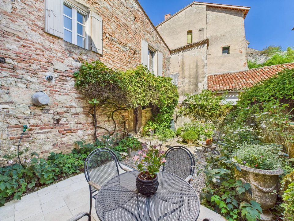 Villa i Penne-d'Agenais, Lot-et-Garonne - foto 1
