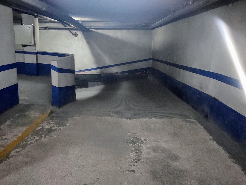 Garage i Valencia, Valencia - foto 5