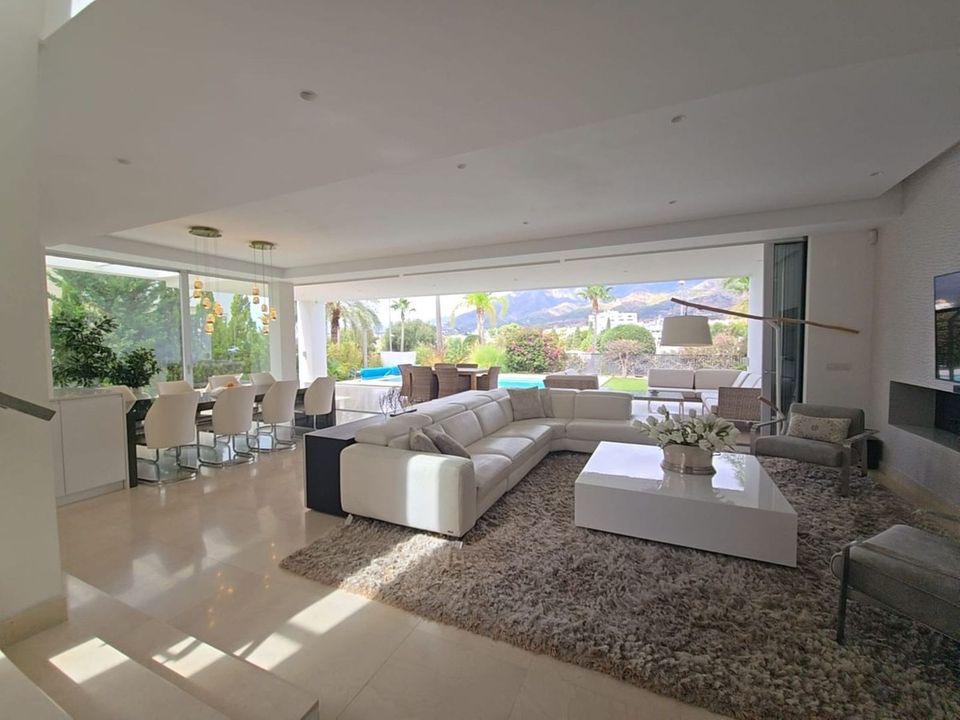 Villa i Rio Real, Malaga - foto 1