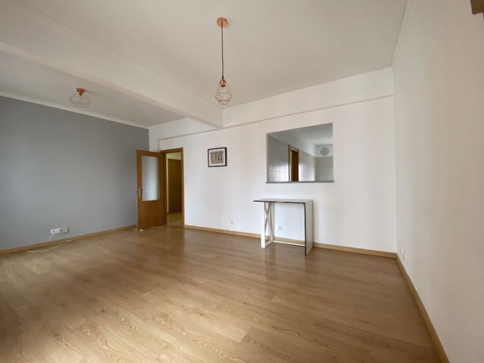 Lejlighed i Alges, Lisbon - foto 1