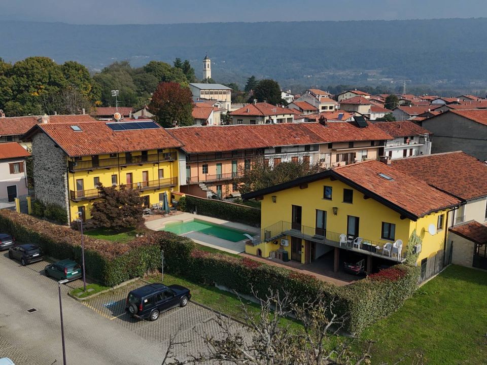 Erhvervsejendom i Cascinette d'Ivrea, Turin - foto 1
