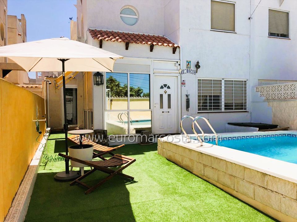 Villa i Torrevieja, Alicante - foto 1
