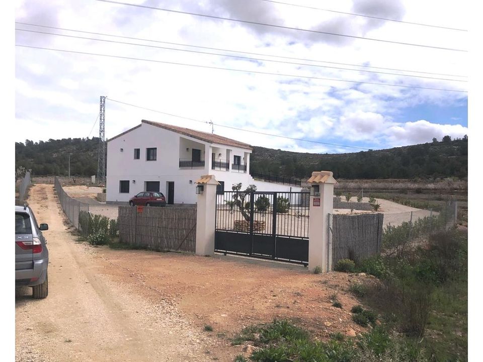 Villa i Pinoso, Alicante - foto 1