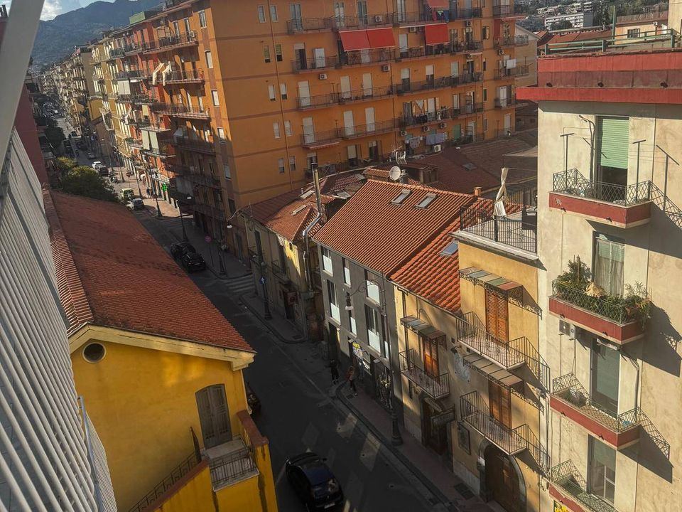 Lejlighed i Salerno, Salerno - foto 2