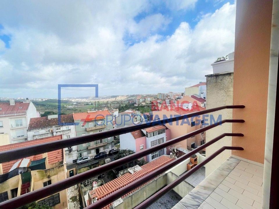 Lejlighed i Amadora, Lisbon - foto 1