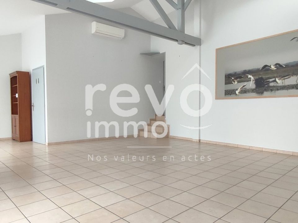Erhvervsejendom i La Chevrolière, Loire-Atlantique - foto 3