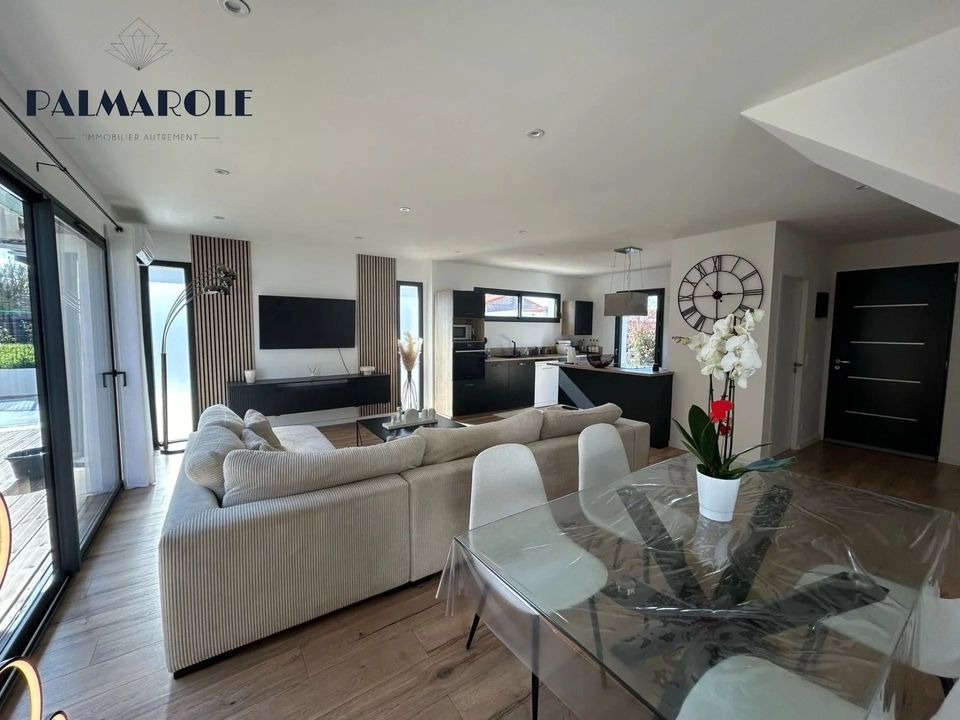 Villa i Perpignan, Pyrenees-Orientales - foto 1