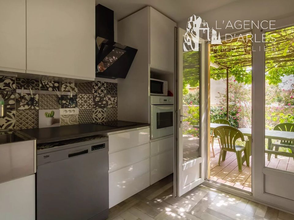 Villa in Arles, Bouches-du-Rhone - foto 4
