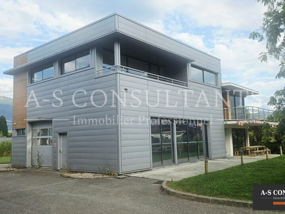 Erhvervsejendom i Sevrier, Haute-Savoie - foto 3