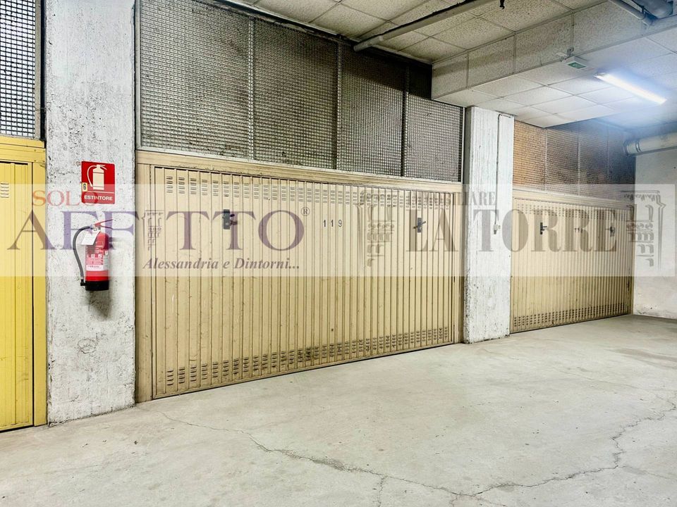 Parkeringsplads i Alessandria, Alessandria - foto 1